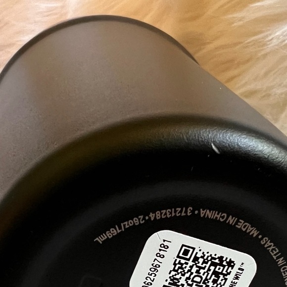 Yeti Tumbler | 26 oz - Picture 8 of 8